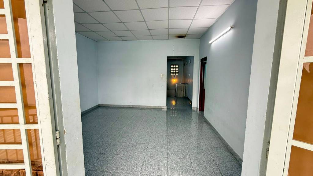 BÁN NHÀ NGUYỄN DUY TRINH, ĐỐI DIỆN UBND P. LONG TRƯỜNG, NHÀ 2 TẦNG, 120M2 GIÁ 6,2 TỶ